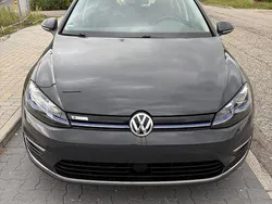 Grau Gebraucht 2020 VW e-Golf Kleinwagen | 14.880 € (Fairer Preis)