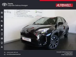 Mysticschwarz mica Gebraucht 2024 Toyota Yaris Hybrid | 28.470 € (Fairer Preis)