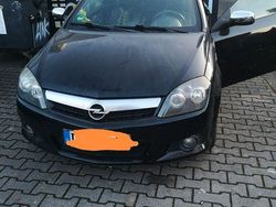 Schwarz Gebraucht 2005 Opel Tigra Cosmo Cabrio | 1.900 € (Guter Preis)
