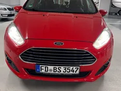 Rot Gebraucht 2012 Ford Fiesta Titanium Kleinwagen | 3.799 € (Fairer Preis)