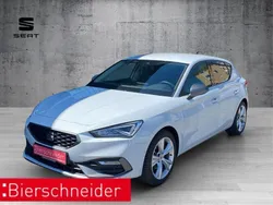 Weiss Gebraucht 2024 Seat Leon FR Limousine | 26.450 € (Guter Preis)