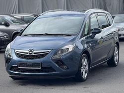 Azur blau (m2) Gebraucht 2015 Opel Zafira Tourer Innovation Van / Kleinbus | 9.000 € (Guter Preis)