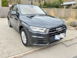 Grau Gebraucht 2017 Audi Q5 Comfort SUV | 24.500 € (Fairer Preis)
