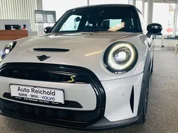 Silber Gebraucht 2022 Mini Cooper SE Kleinwagen | 17.880 € (Fairer Preis)