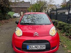 Rot Gebraucht 2011 Citroën C1 Advance Kleinwagen | 2.800 € (Etwas zu teuer)