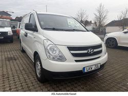 Weiß Gebraucht 2009 Hyundai H-1 Van / Kleinbus | 4.999 € (Guter Preis)