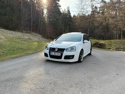 Weiß Gebraucht 2008 VW Golf V Edition Limousine | 6.700 €