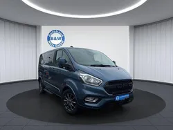 Blau Gebraucht 2021 Ford Tourneo Titanium Van / Kleinbus | 37.699 € (Etwas zu teuer)