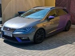 Grau Gebraucht 2017 Seat Leon ST Kombi | 10.500 € (Fairer Preis)