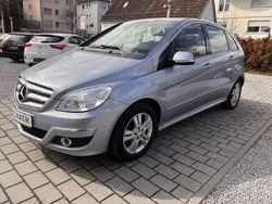 Blau Gebraucht 2008 Mercedes B200 Van / Kleinbus | 8.750 € (Etwas zu teuer)