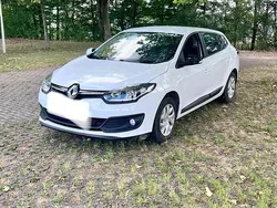 Weiß Gebraucht 2015 Renault Mégane GrandTour Kombi | 3.800 € (Superpreis)