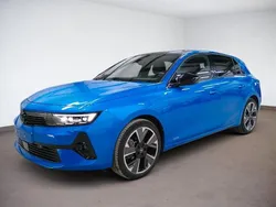 Blau Gebraucht 2023 Opel Astra Ultimate Limousine | 25.995 € (Guter Preis)