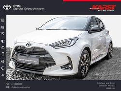 Weiss dach schwarz Gebraucht 2024 Toyota Yaris Hybrid Kleinwagen | 24.285 € (Fairer Preis)
