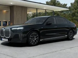 Schwarz Neu 2025 BMW i7 Sport Line Limousine | 88.908 €