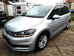 Silber Gebraucht 2016 VW Touran Comfortline Van / Kleinbus | 16.200 € (Fairer Preis)