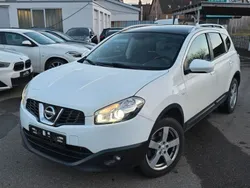 Weiss Gebraucht 2013 Nissan Qashqai +2 Acenta SUV | 5.990 € (Fairer Preis)