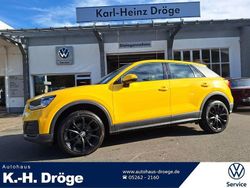 Gelb Gebraucht 2017 Audi Q2 Design SUV | 15.780 € (Fairer Preis)