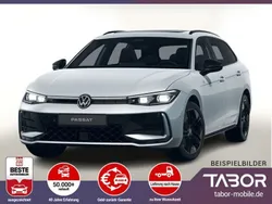 Oyster silver metallic Neu 2024 VW Passat R-line Kombi | 47.988 € (Superpreis)