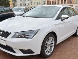 Weiß Gebraucht 2014 Seat Leon ST Kombi | 10.999 € (Fairer Preis)