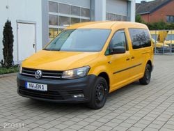 Gelb Gebraucht 2019 VW Caddy Maxi Trendline Van / Kleinbus | 9.401 € (Etwas zu teuer)