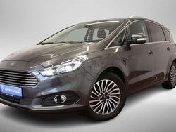 Grau Gebraucht 2019 Ford S-MAX S Van / Kleinbus | 14.500 € (Guter Preis)