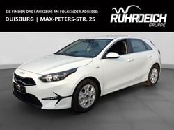 Weiß Neu 2025 Kia Ceed Turbo Limousine | 22.890 € (Fairer Preis)