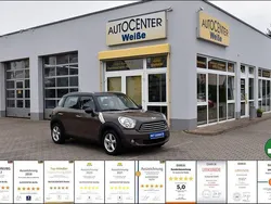 Braun Gebraucht 2012 Mini Cooper Countryman SUV | 7.999 € (Fairer Preis)
