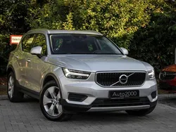 Silber Gebraucht 2018 Volvo XC40 Momentum SUV | 15.490 € (Fairer Preis)