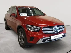 Designo hyazinthrot metallic Gebraucht 2022 Mercedes GLC220 SUV | 33.090 € (Superpreis)