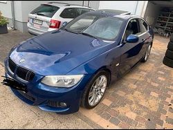 Schwarz Gebraucht 2010 BMW 330 M Sport Coupé | 9.000 € (Fairer Preis)