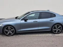 Grau Gebraucht 2019 Volvo S60 R-Design Limousine | 28.000 € (Fairer Preis)