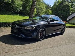 Schwarz Gebraucht 2017 Mercedes CLA45 AMG AMG Coupé | 38.000 € (Teuer)