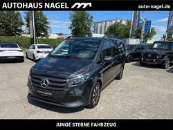 Graphitgrau (metallic) Gebraucht 2024 Mercedes Vito Van / Kleinbus | 51.890 €