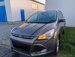 Grau Gebraucht 2014 Ford Kuga Titanium SUV | 10.000 € (Superpreis)