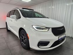 Weiß Gebraucht 2021 Chrysler Pacifica SUV | 43.490 € (Teuer)