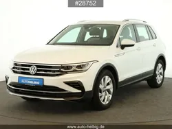 Weiß Gebraucht 2021 VW Tiguan Elegance SUV | 25.990 € (Superpreis)