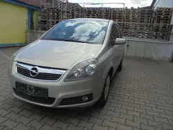 Silber Gebraucht 2006 Opel Zafira Edition Van / Kleinbus | 1.700 € (Fairer Preis)