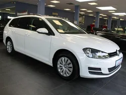 Weiß Gebraucht 2014 VW Golf VII Kombi | 9.980 € (Fairer Preis)