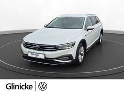 Weiß Gebraucht 2022 VW Passat Alltrack Kombi | 28.970 € (Guter Preis)