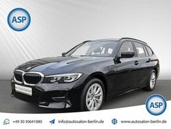 Schwarz (schwarz 2) Gebraucht 2021 BMW 330e Advantage Kombi | 23.999 € (Fairer Preis)