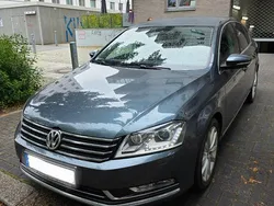 Grau Gebraucht 2012 VW Passat Highline Limousine | 7.800 € (Superpreis)