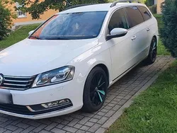 Weiß Gebraucht 2012 VW Passat Comfortline Kombi | 9.000 € (Teuer)