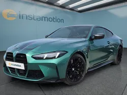 Grün Gebraucht 2024 BMW M4 Coupé | 102.549 €