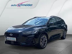 Schwarz Gebraucht 2023 Ford Focus ST-Line Kombi | 24.900 € (Fairer Preis)