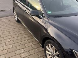 Schwarz Gebraucht 2015 VW Passat Comfortline Kombi | 12.000 € (Superpreis)