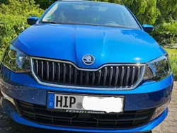 Blau Gebraucht 2016 Skoda Fabia Joy Limousine | 11.900 € (Fairer Preis)