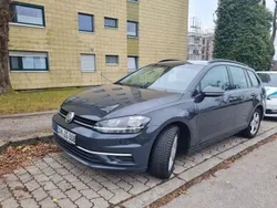 Grau Gebraucht 2017 VW Golf VII Sound Kombi | 9.200 € (Teuer)