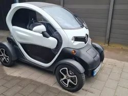 Weiß Gebraucht 2015 Renault Twizy Kleinwagen | 4.990 € (Fairer Preis)