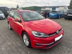 Rot Gebraucht 2018 VW Golf VII Join Kombi | 9.350 € (Fairer Preis)