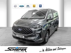 Grau Gebraucht 2024 Ford Tourneo Custom Titanium Van / Kleinbus | 56.890 €